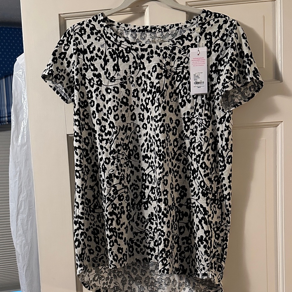 Lilly Pulitzer Black and White Animal Print Tee